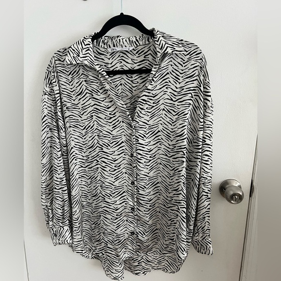 Zara Zebra Print Button Down | Size: S - Picture 2 of 7